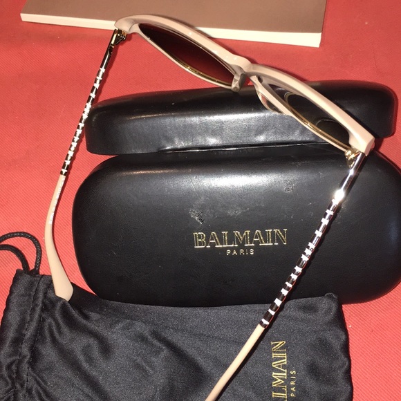 *SOLD Balmain Sunglasses (camel color) - Picture 6 of 8